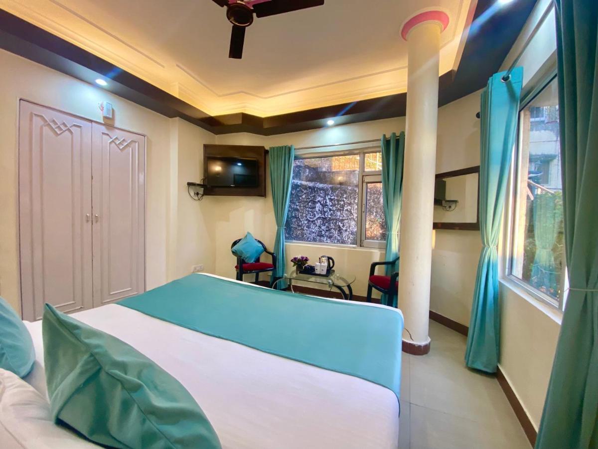 Riversun Hotel Mall Road Мусори Екстериор снимка